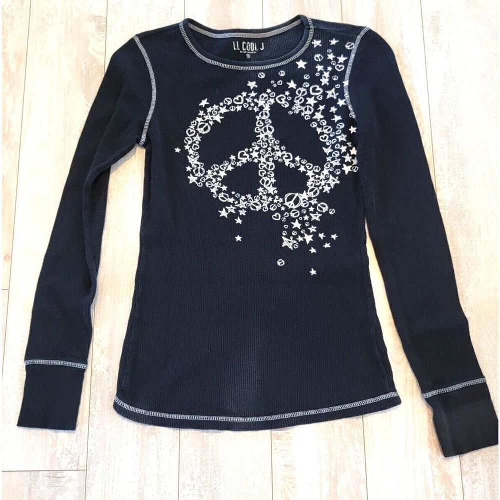 Black Long-Sleeve Graphic Peace Sign Thermal Top
